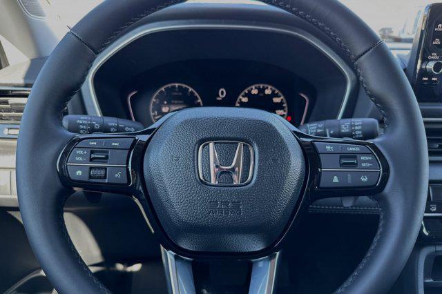 new 2025 Honda Pilot car, priced at $46,551