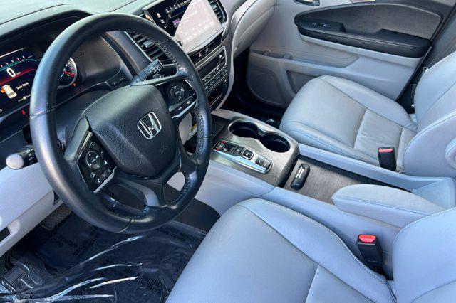 used 2021 Honda Pilot car, priced at $27,888