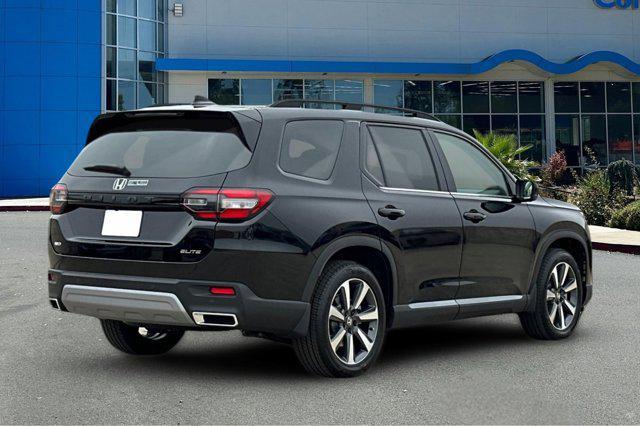 new 2025 Honda Pilot car, priced at $56,295