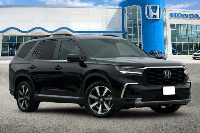 new 2025 Honda Pilot car, priced at $56,295