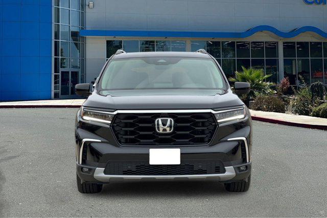 new 2025 Honda Pilot car, priced at $56,295