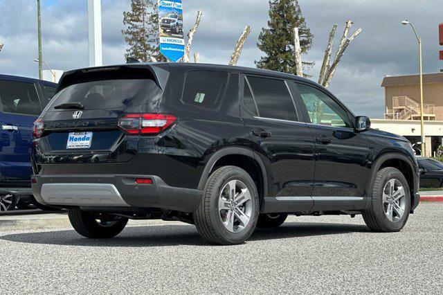 new 2025 Honda Pilot car, priced at $44,895