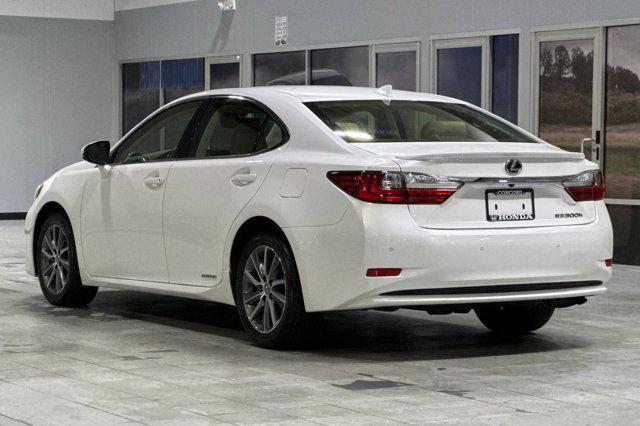 used 2016 Lexus ES 300h car, priced at $20,999