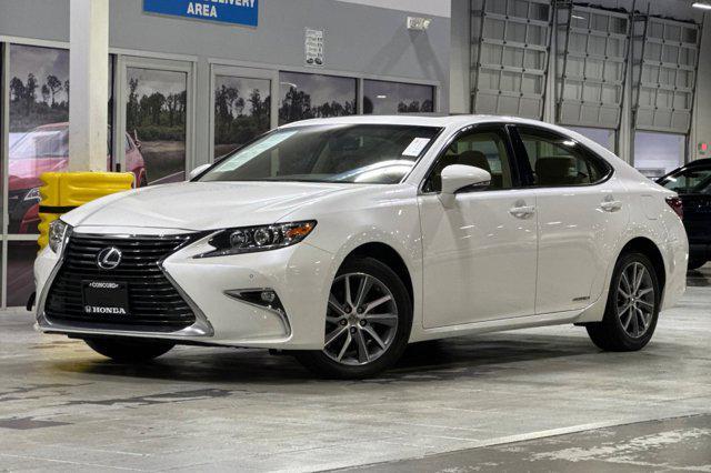 used 2016 Lexus ES 300h car, priced at $20,999