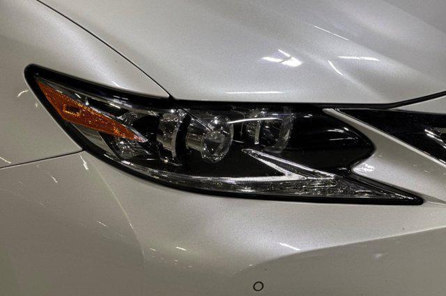 used 2016 Lexus ES 300h car, priced at $20,999