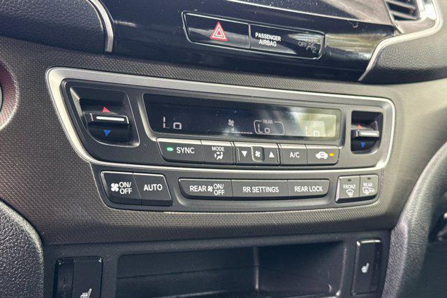 used 2022 Honda Pilot car, priced at $28,886