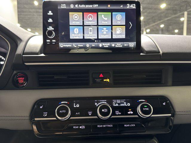 new 2025 Honda Pilot car, priced at $51,651