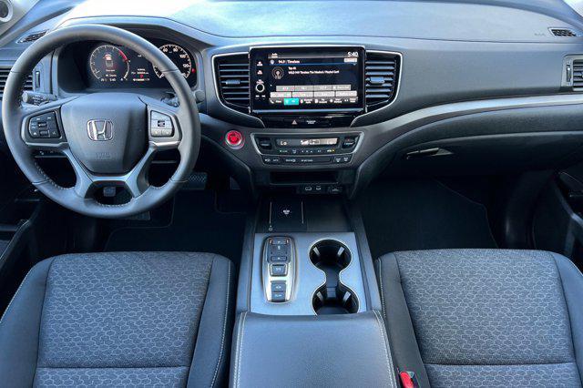 new 2025 Honda Ridgeline car, priced at $40,611