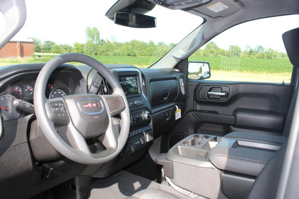 new 2024 GMC Sierra 1500 car, priced at $44,365