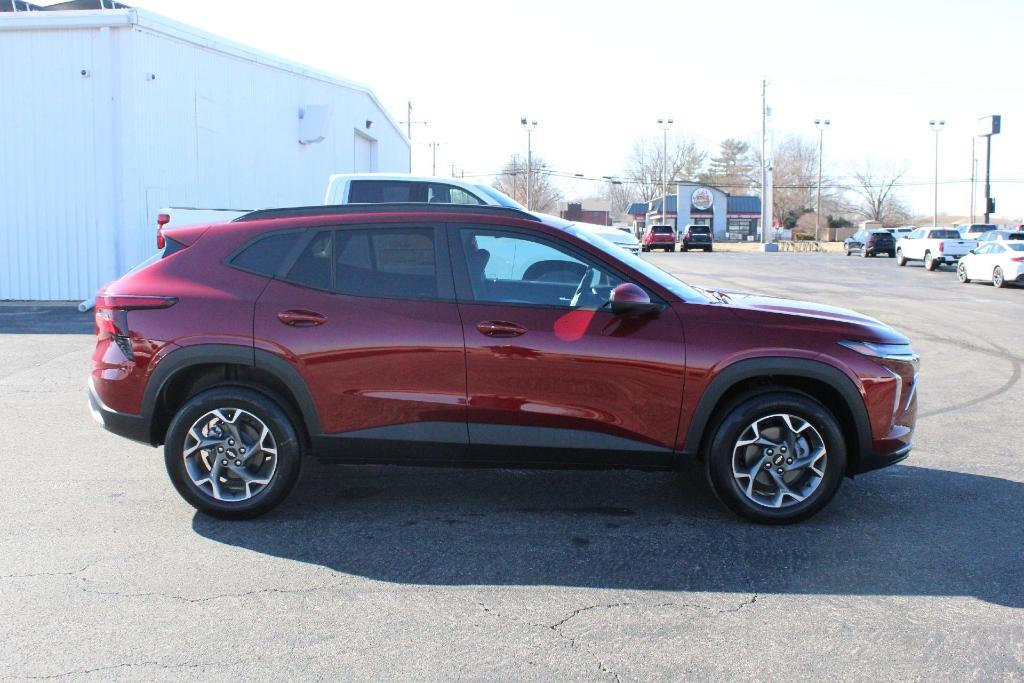 new 2025 Chevrolet Trax car, priced at $24,985