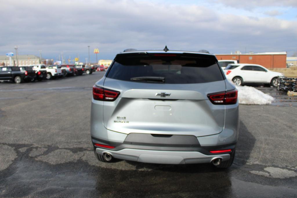 new 2025 Chevrolet Blazer car, priced at $38,779