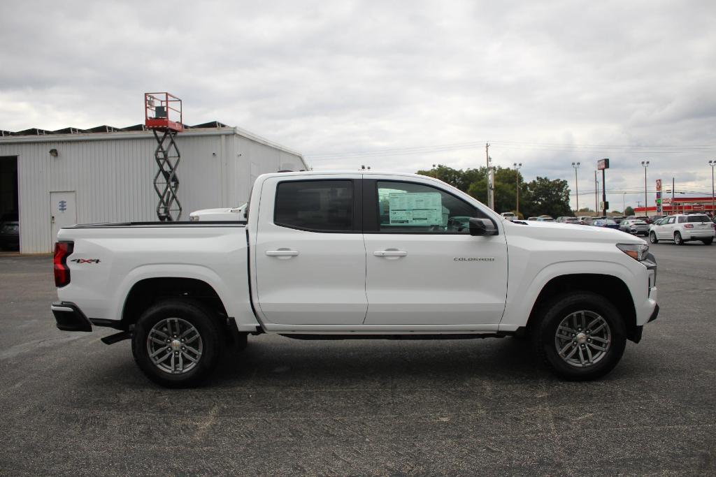 new 2024 Chevrolet Colorado car, priced at $39,465