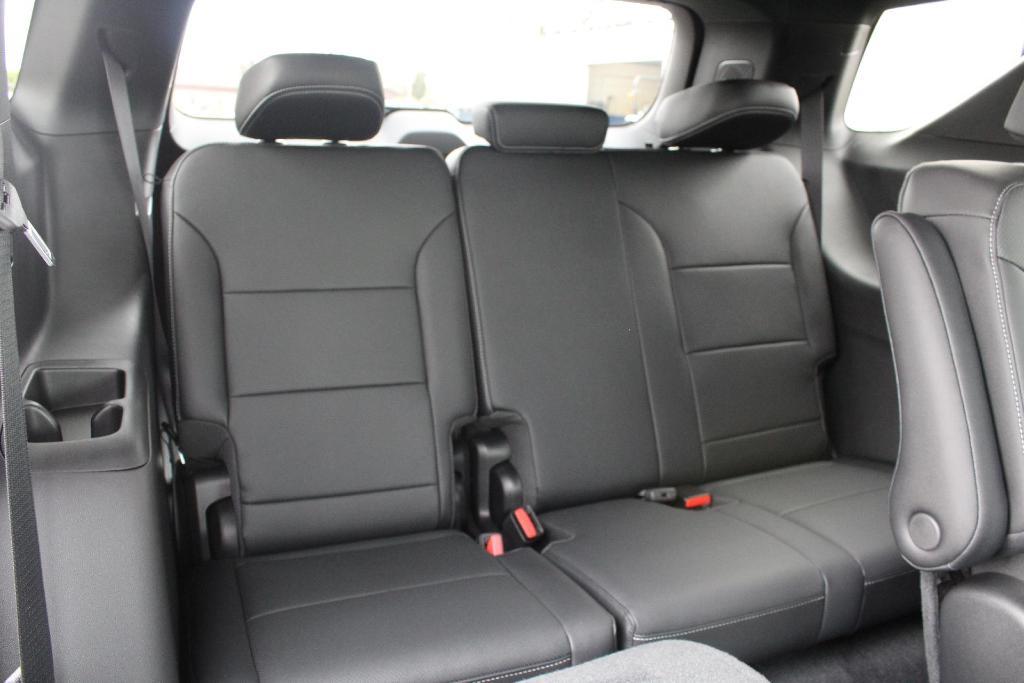 new 2025 Chevrolet Traverse car, priced at $50,759