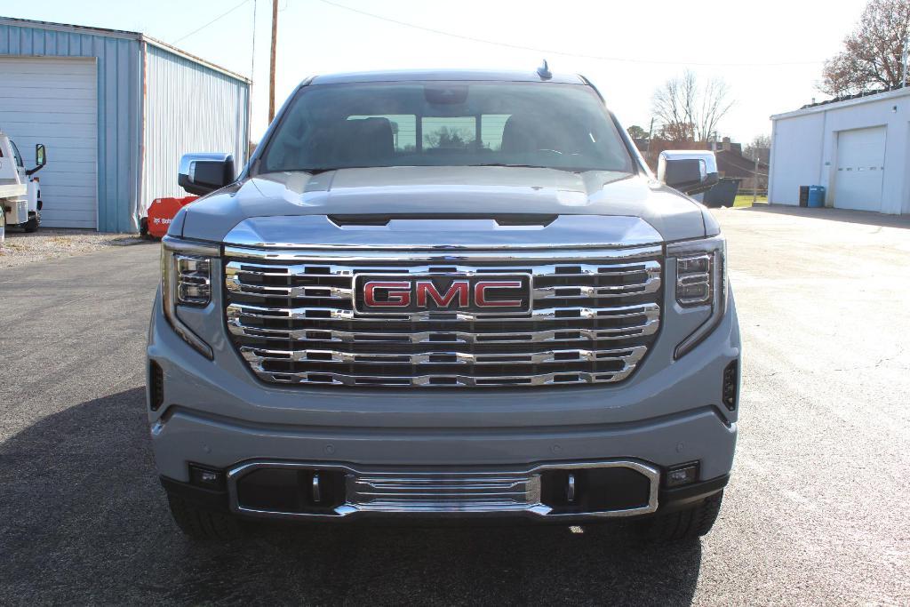 new 2025 GMC Sierra 1500 car, priced at $71,130