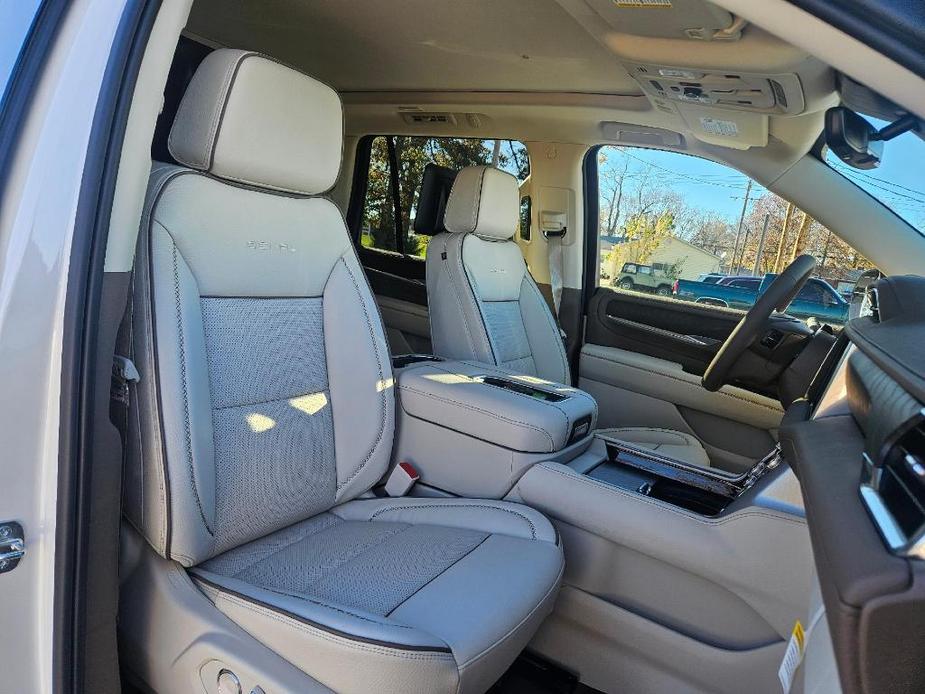 new 2024 GMC Yukon car, priced at $89,030