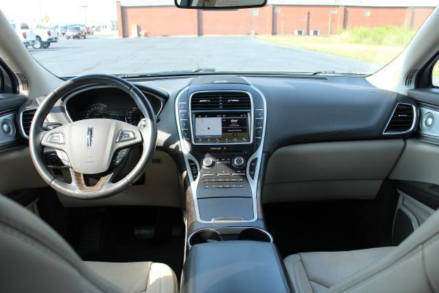 used 2016 Lincoln MKX car, priced at $18,473