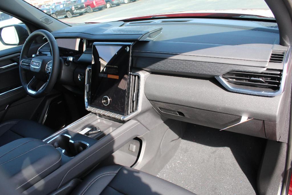 new 2025 GMC Acadia car, priced at $47,925