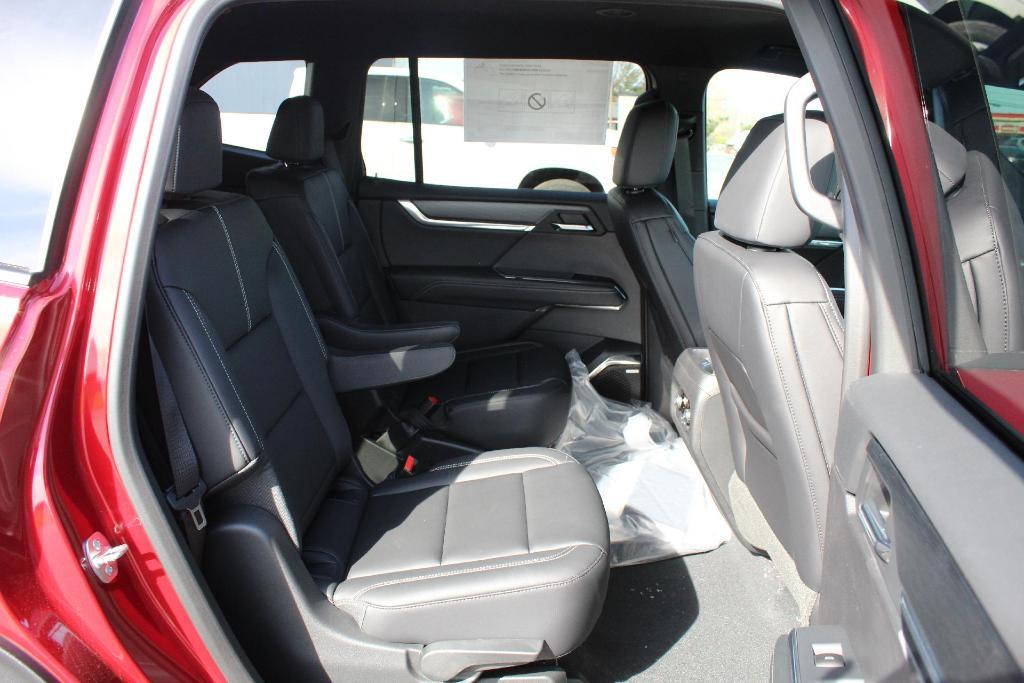 new 2025 GMC Acadia car, priced at $47,925