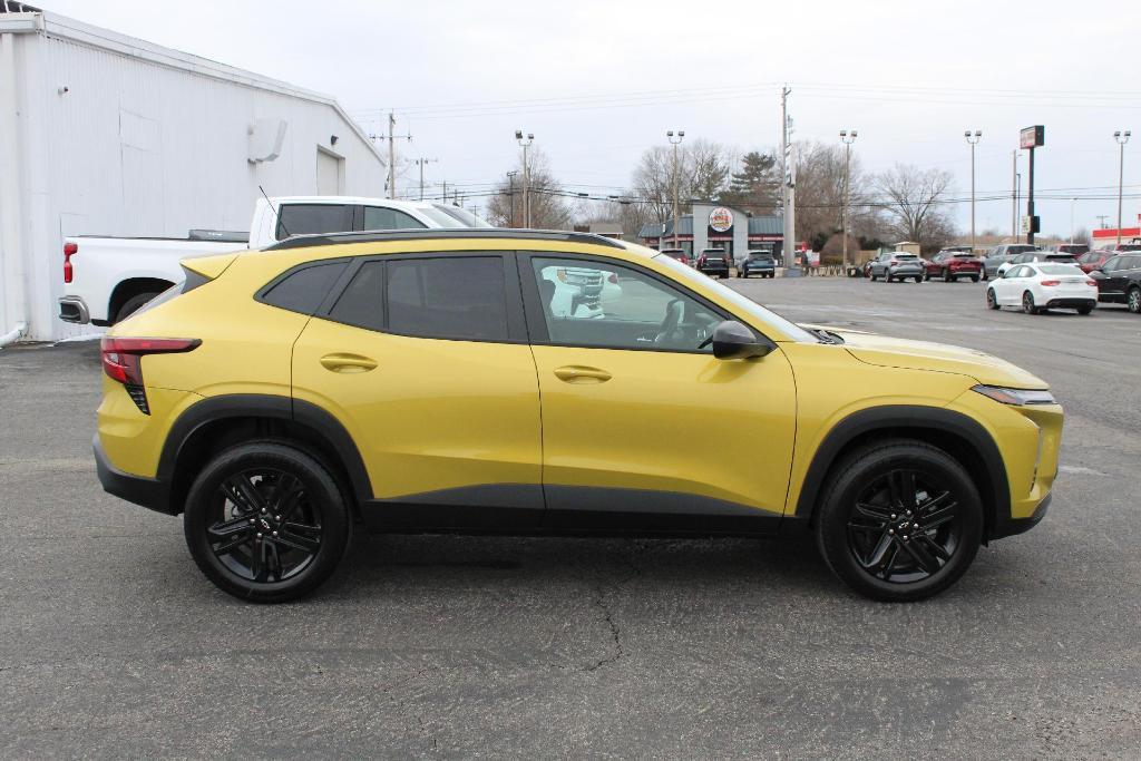 new 2025 Chevrolet Trax car, priced at $26,835