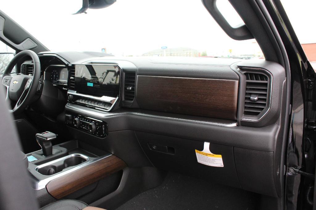 new 2025 Chevrolet Silverado 1500 car, priced at $75,134