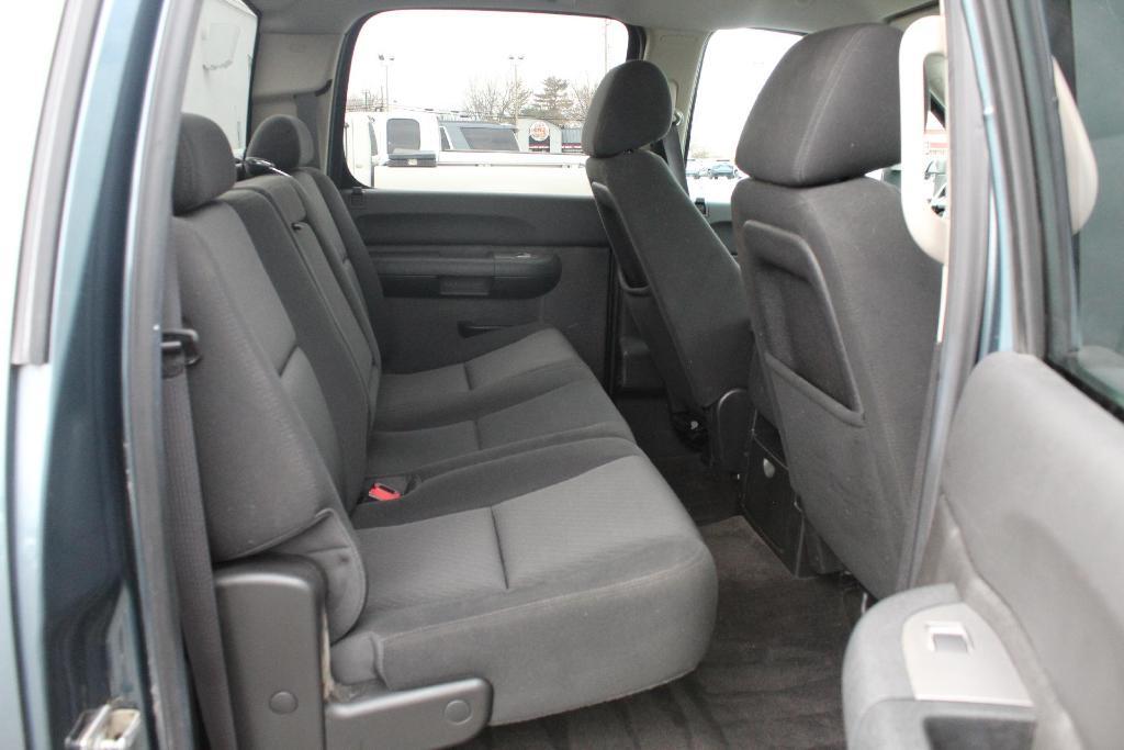 used 2014 GMC Sierra 2500 car, priced at $24,973