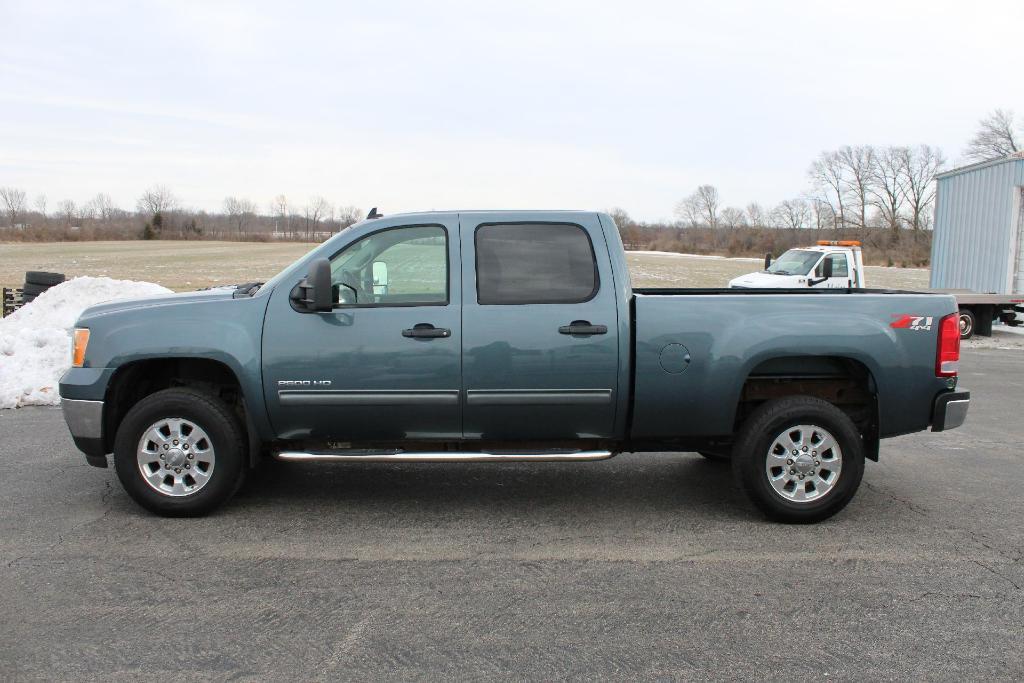 used 2014 GMC Sierra 2500 car, priced at $24,973