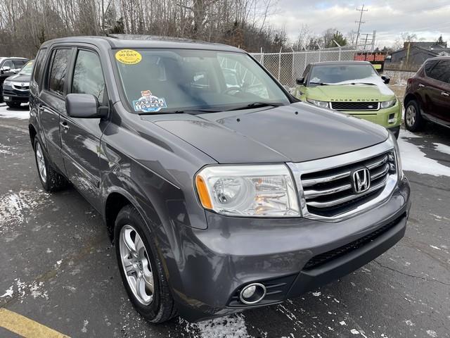 used 2014 Honda Pilot car, priced at $11,995