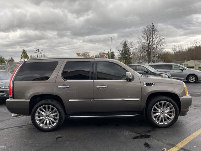 used 2012 Cadillac Escalade car, priced at $17,995