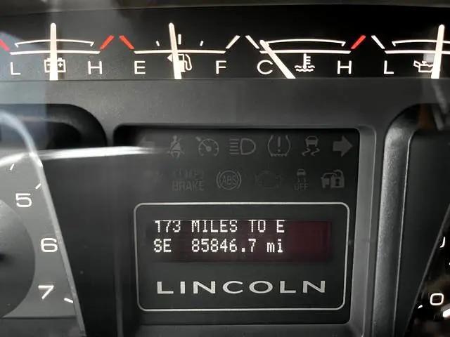 used 2012 Lincoln Navigator car, priced at $15,995