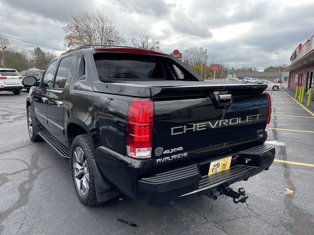 used 2011 Chevrolet Avalanche car, priced at $11,995