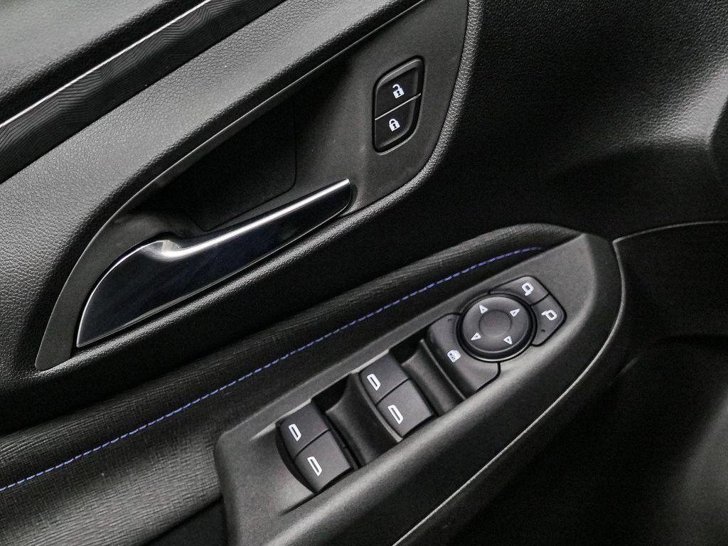 new 2025 Buick Envista car, priced at $30,155