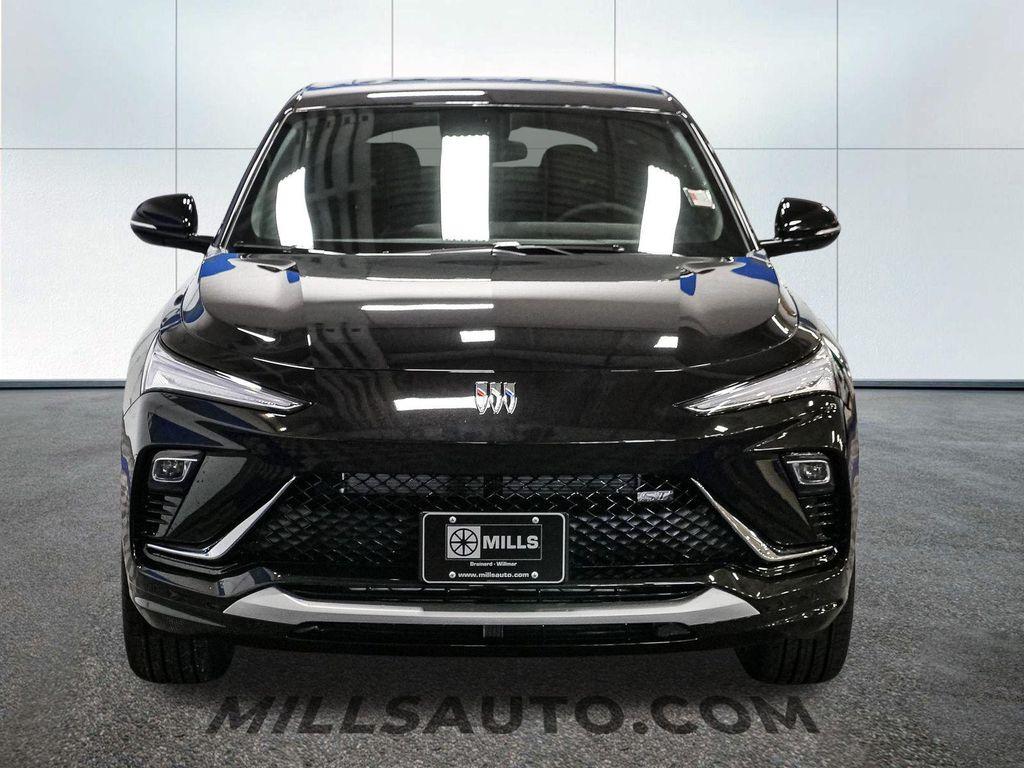new 2025 Buick Envista car, priced at $30,155