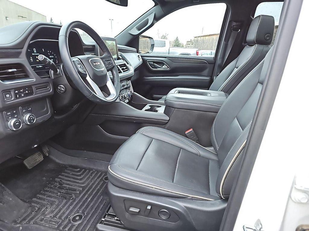 used 2023 GMC Yukon XL car, priced at $53,720