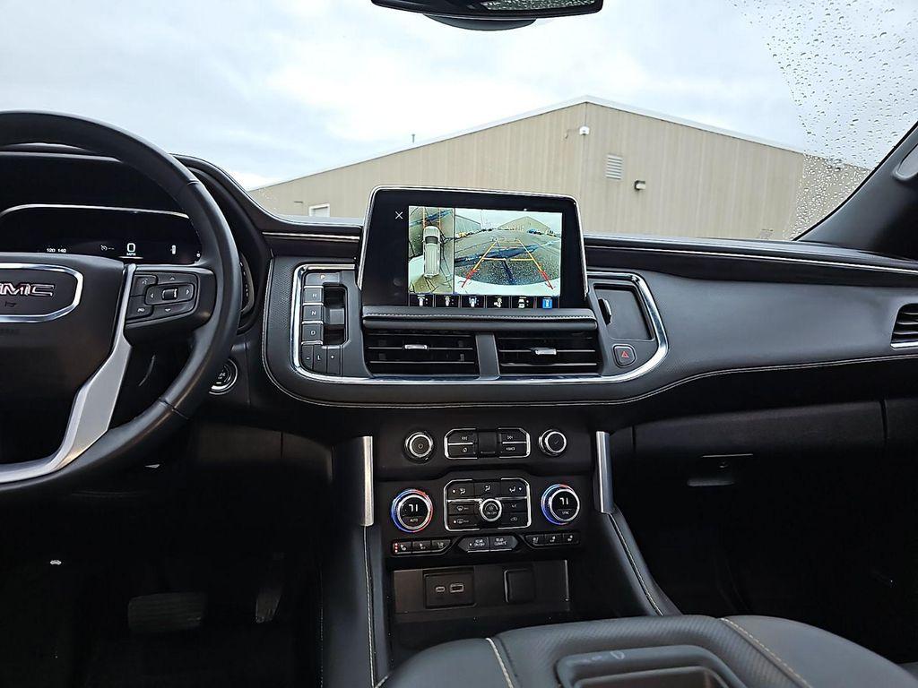 used 2023 GMC Yukon XL car, priced at $53,720