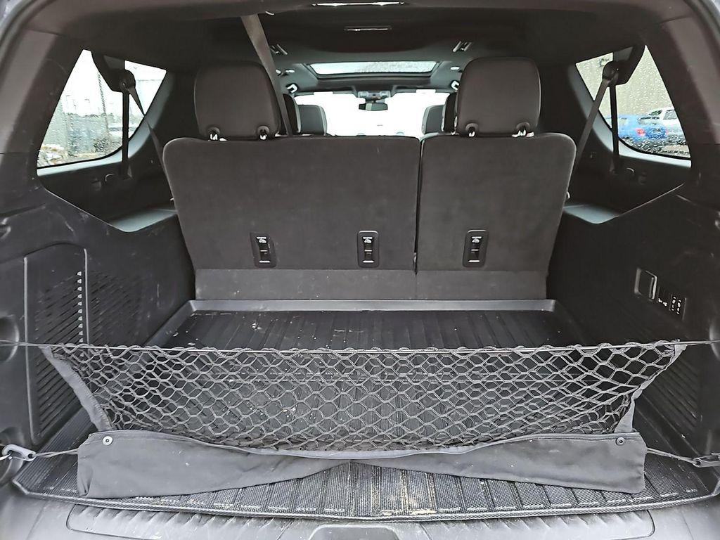 used 2023 GMC Yukon XL car, priced at $53,720