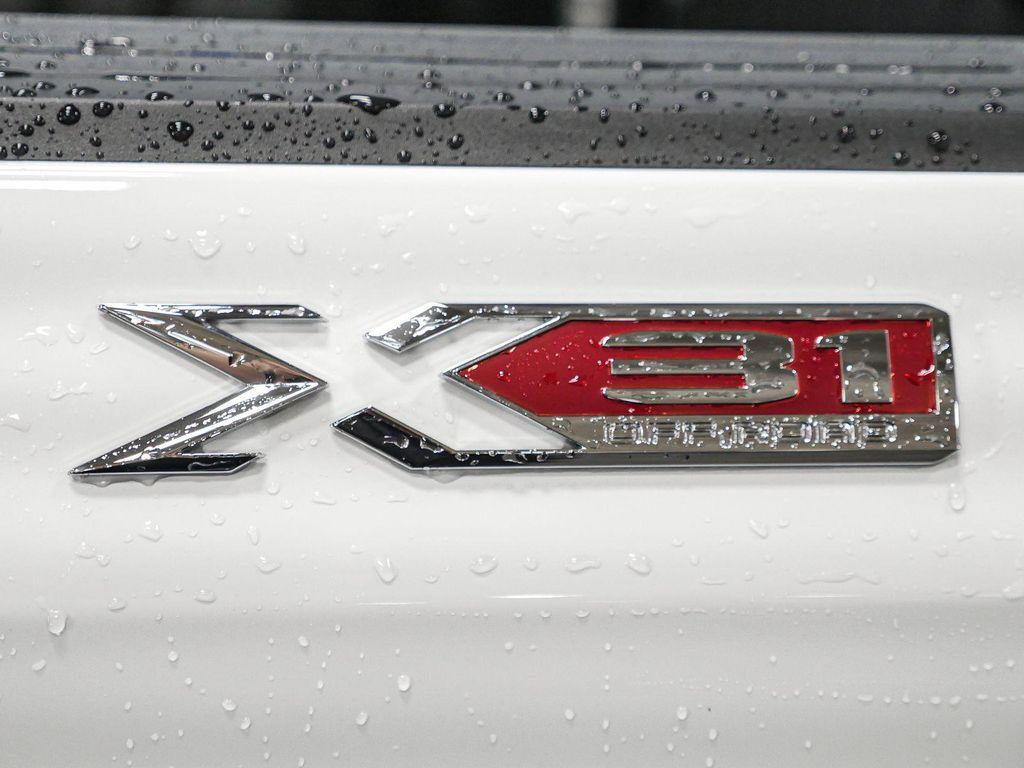 new 2025 GMC Sierra 1500 car, priced at $57,402