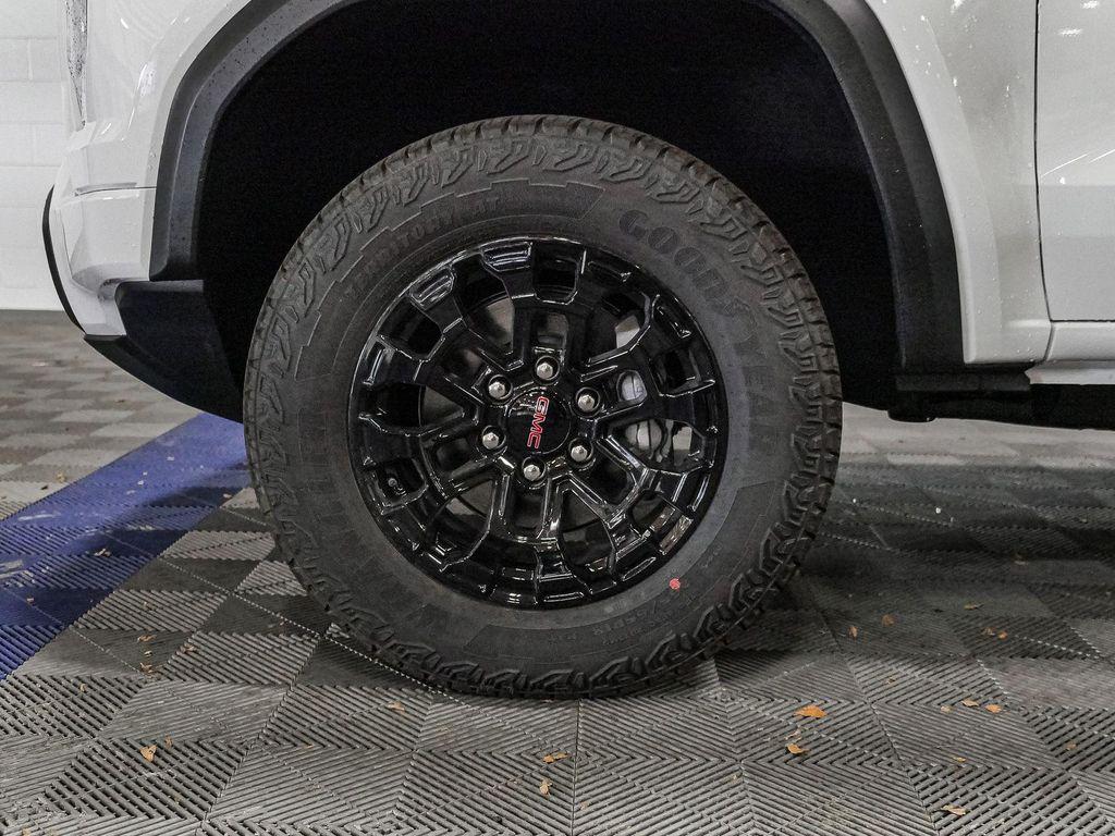new 2026 GMC Canyon car, priced at $45,712