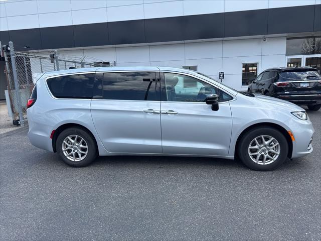 used 2024 Chrysler Pacifica car, priced at $28,990