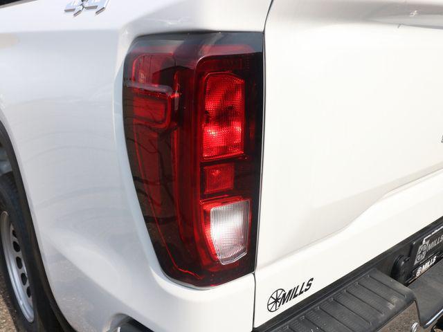 new 2024 GMC Sierra 1500 car, priced at $44,462