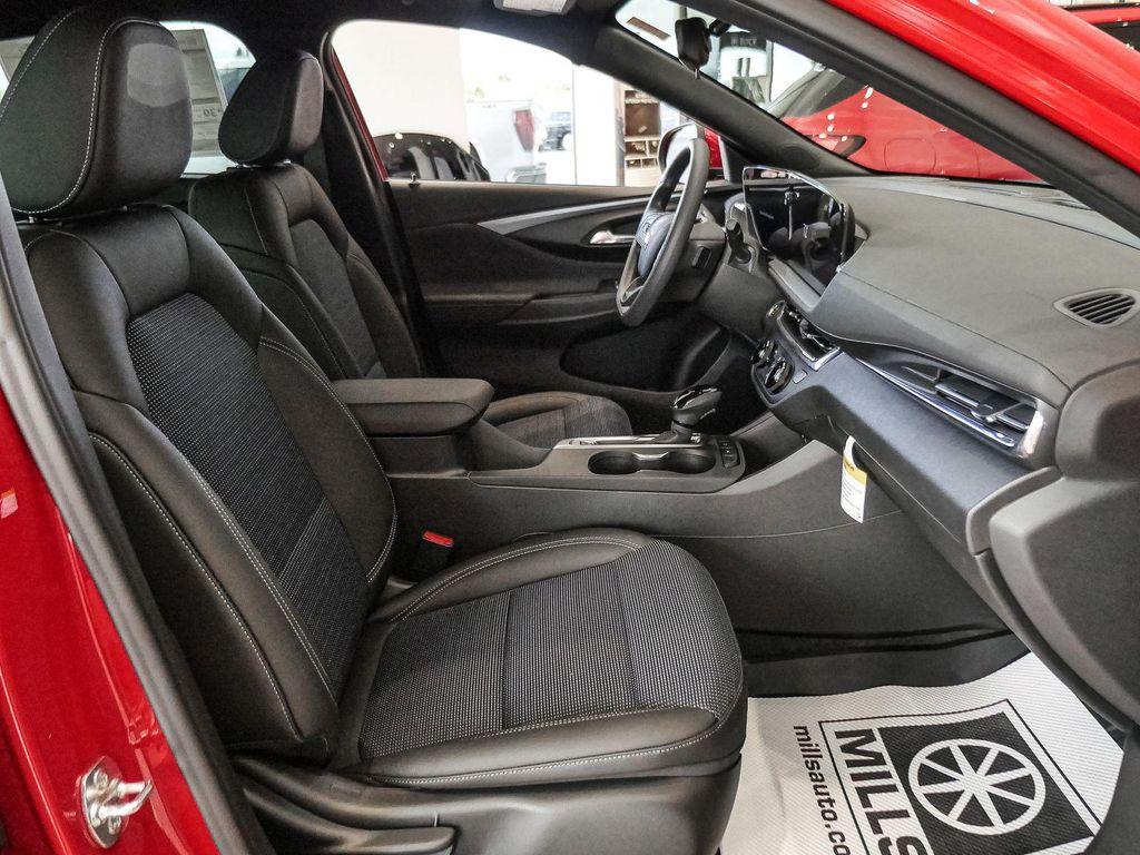 new 2026 Buick Envista car, priced at $27,754