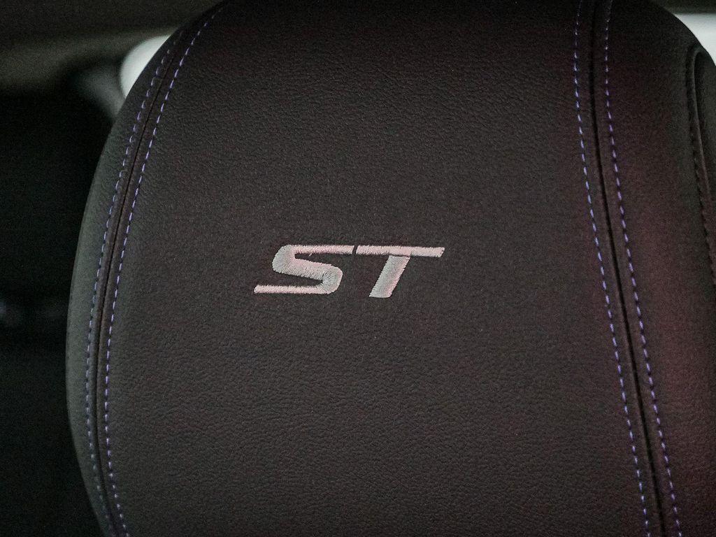 new 2026 Buick Encore GX car, priced at $31,666