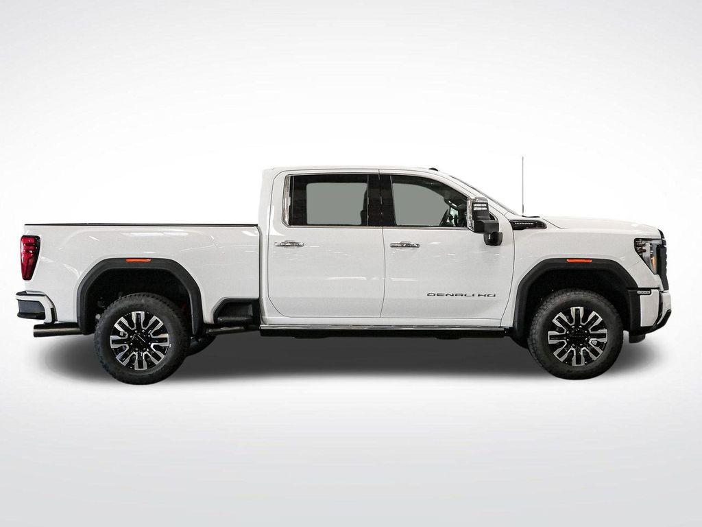 new 2025 GMC Sierra 3500 car, priced at $90,709
