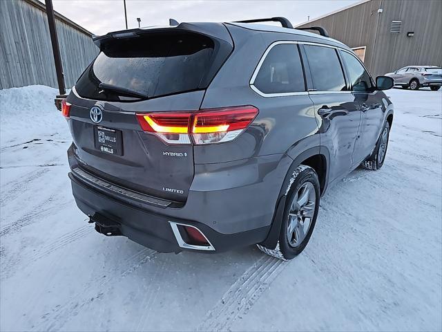 used 2019 Toyota Highlander Hybrid car, priced at $28,431