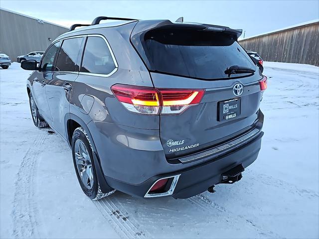 used 2019 Toyota Highlander Hybrid car, priced at $28,431