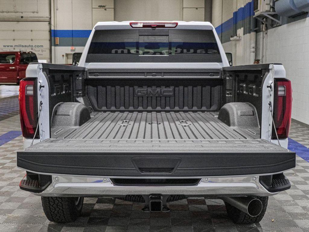 new 2026 GMC Sierra 3500 car, priced at $83,238
