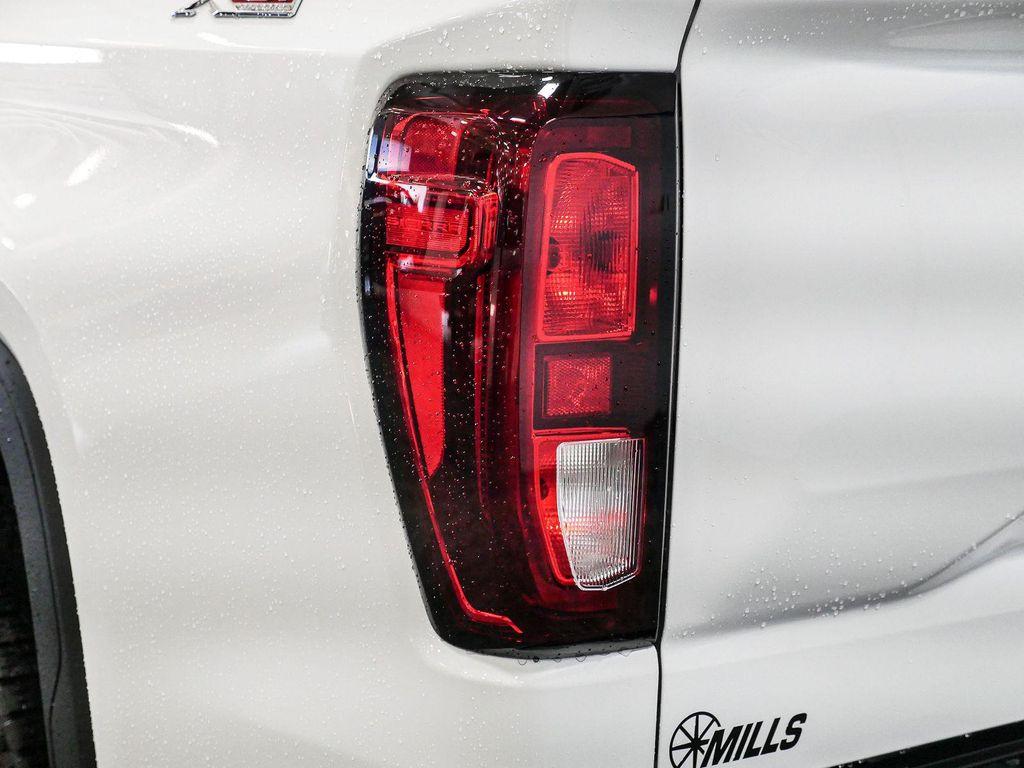 new 2025 GMC Sierra 1500 car, priced at $59,193