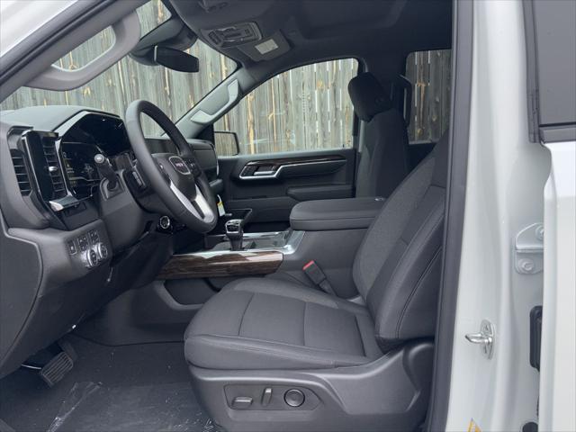 new 2025 GMC Sierra 1500 car, priced at $66,355