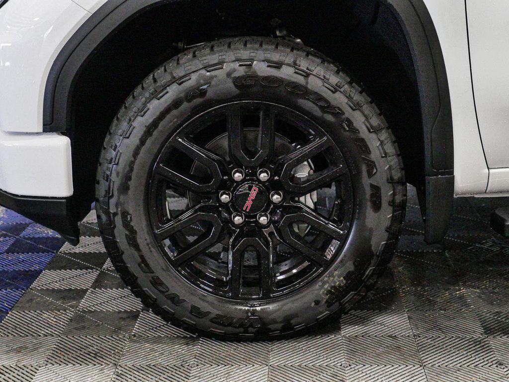 new 2025 GMC Sierra 1500 car, priced at $59,193