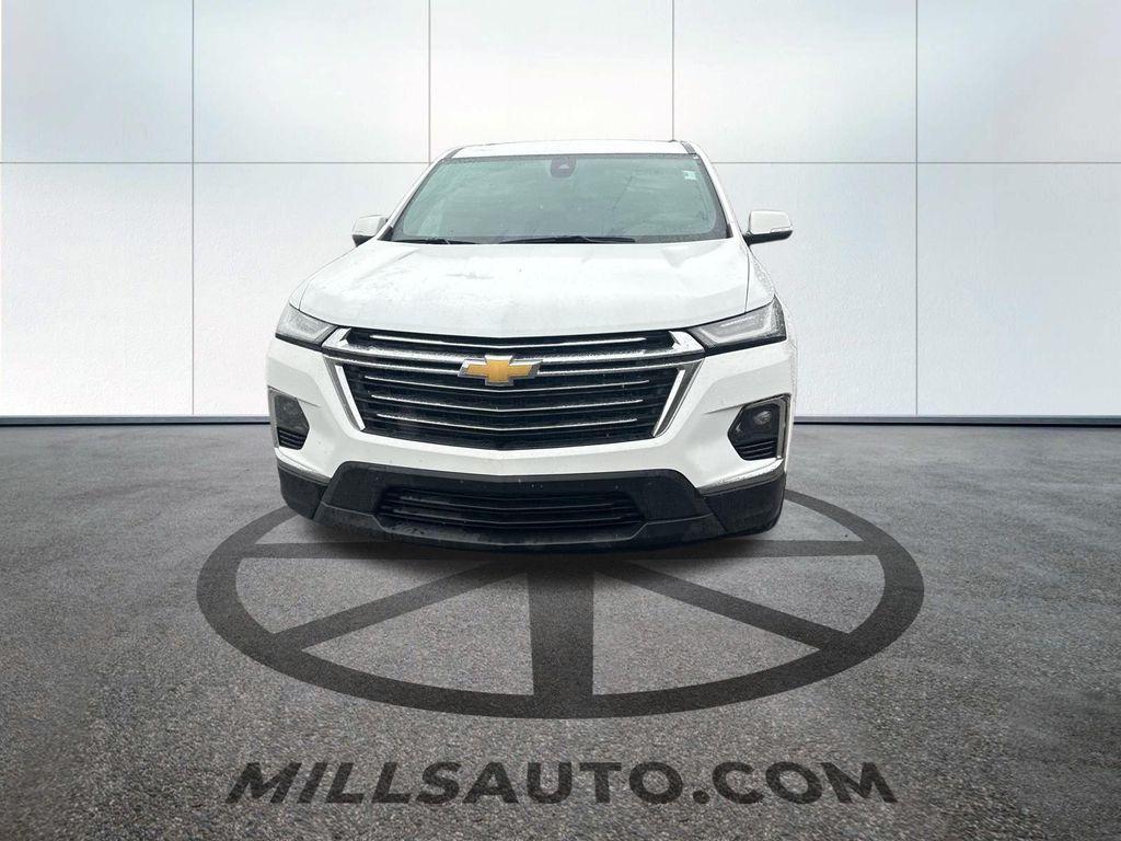 used 2023 Chevrolet Traverse car, priced at $34,352