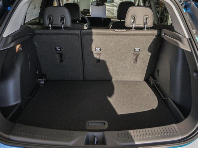 new 2025 Buick Encore GX car, priced at $33,020